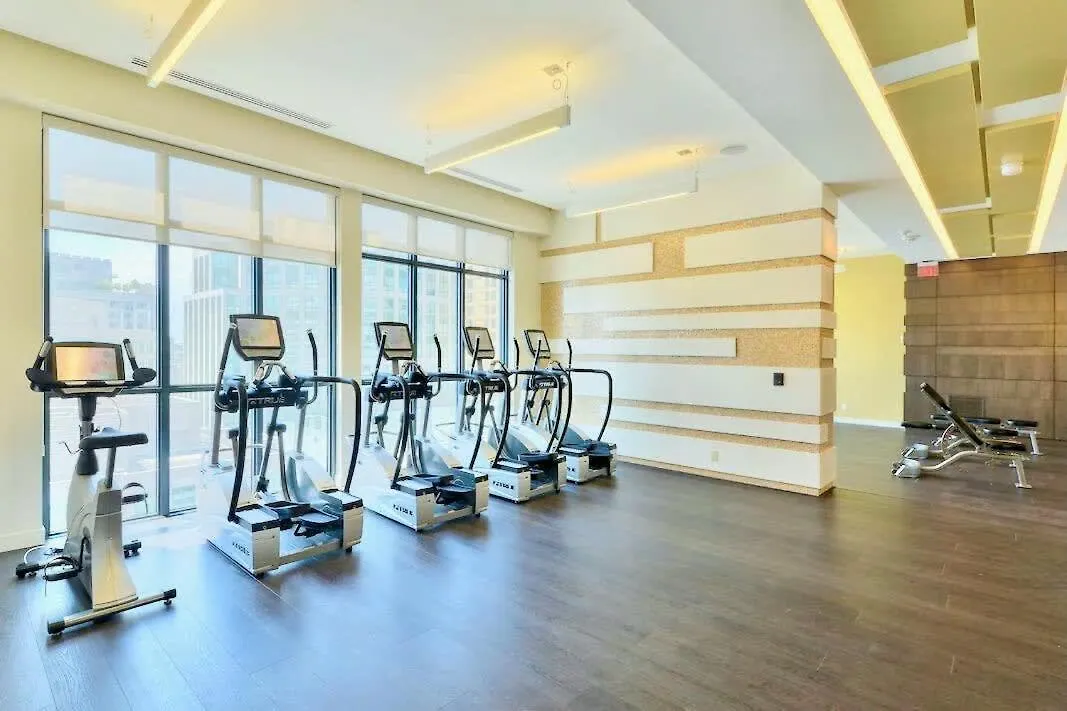 Luxury 1Br Condo - King Bed With City Views Toronto Holiday home
