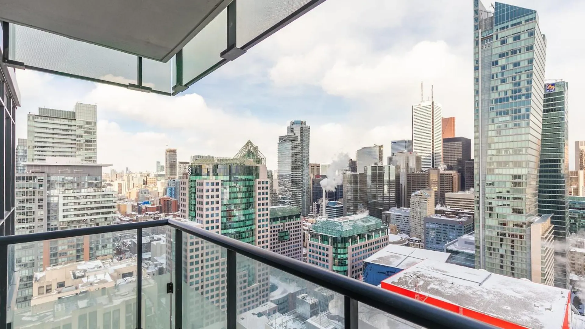 Holiday home Luxury 1Br Condo - King Bed With City Views Toronto
